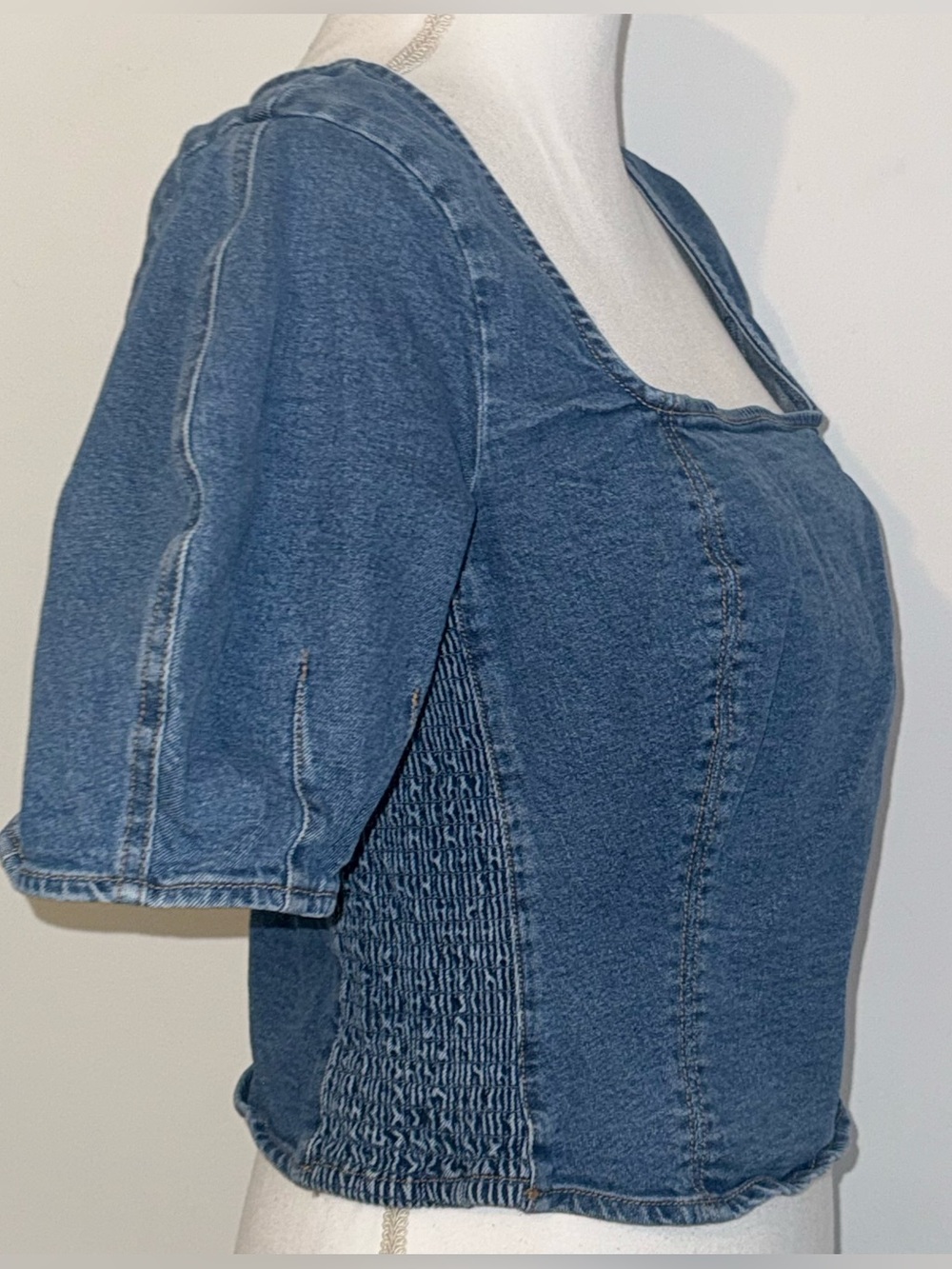 Old Navy Size Large Denim Square Neck Puff Sleeve Top - Picture 2 of 8